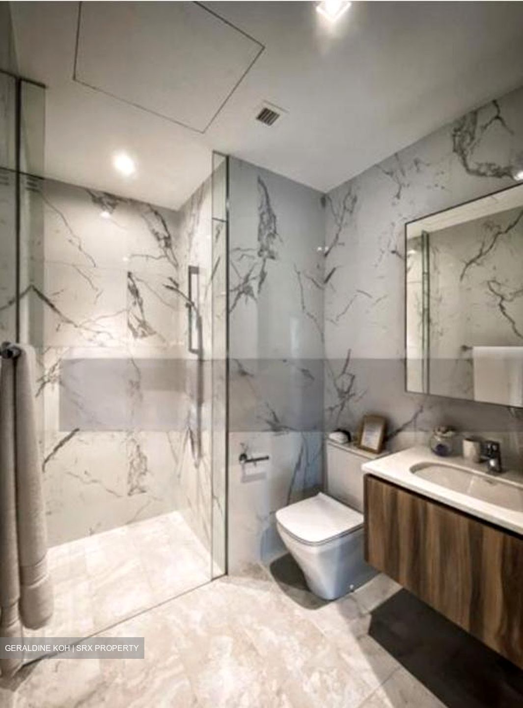 Casuarina Road (D20), Condominium #461975571
